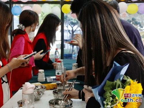 娱乐吃瓜酱亲戚学校,揭秘娱乐吃瓜酱亲戚学校的神秘面纱